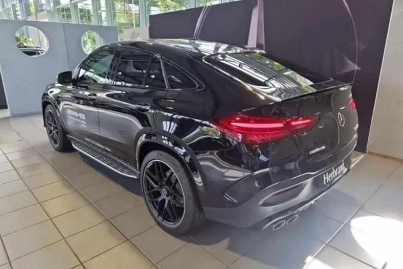 Mercedes-Benz GLE 53 AMG din 2023 cu 4.500 km - oferta MER125546 - foto 3