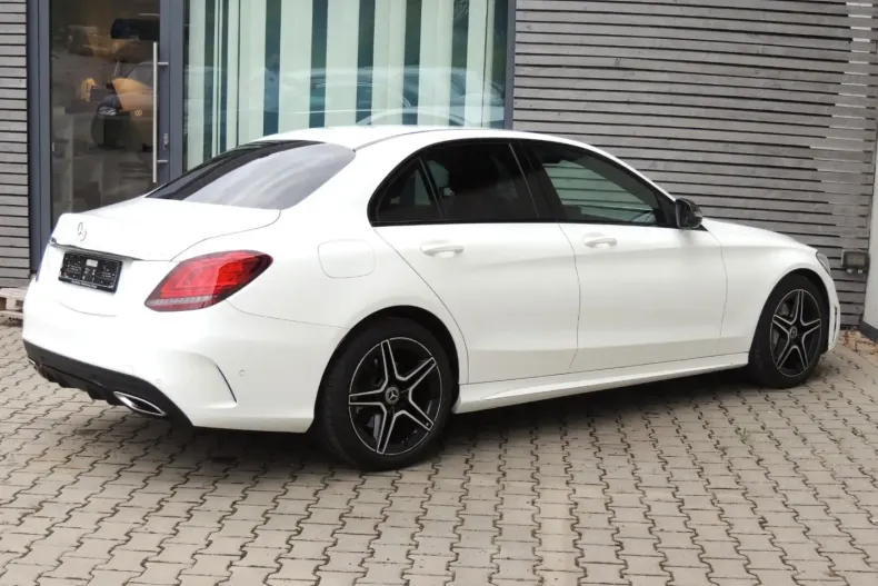 Mercedes-Benz C 200 din 2020 cu 110.840 km - oferta MER125547 - foto 7