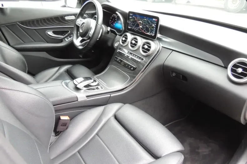 Mercedes-Benz C 200 din 2020 cu 110.840 km - oferta MER125547 - foto 14