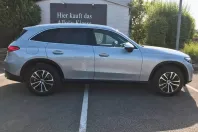 Mercedes-Benz GLC 200 din 2023 cu 10.802 km - oferta MER125548 - foto 2