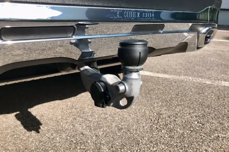 Mercedes-Benz GLC 200 din 2023 cu 10.802 km - oferta MER125548 - foto 14