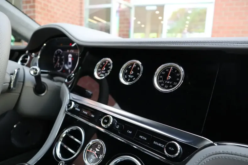 Bentley Continental GT din 2022 cu 2.500 km - oferta BEN125549 - foto 17