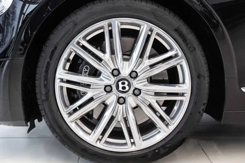 Bentley Flying Spur din 2023 cu 12.000 km - oferta BEN125553 - foto 7