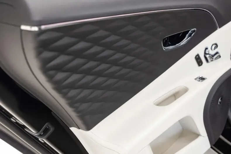 Bentley Flying Spur din 2023 cu 12.000 km - oferta BEN125553 - foto 13