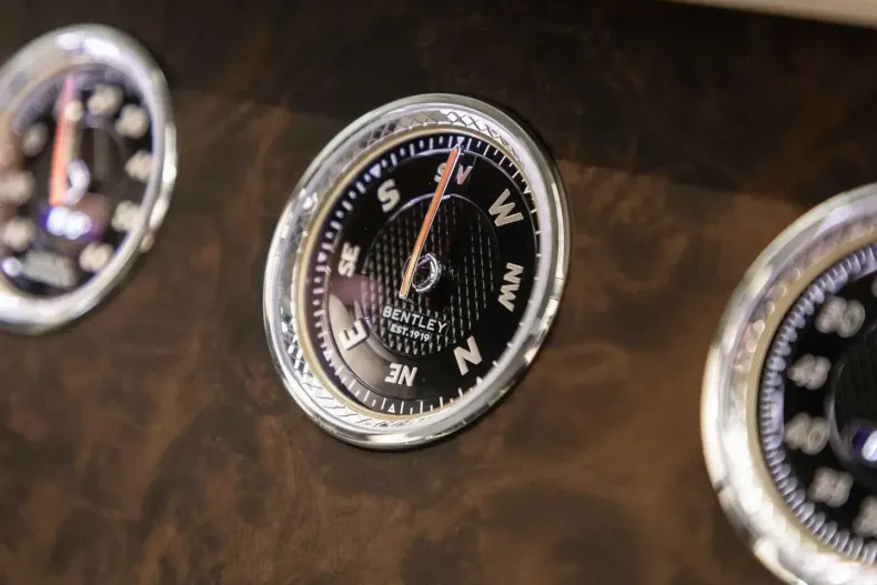 Bentley Flying Spur din 2023 cu 12.000 km - oferta BEN125553 - foto 16