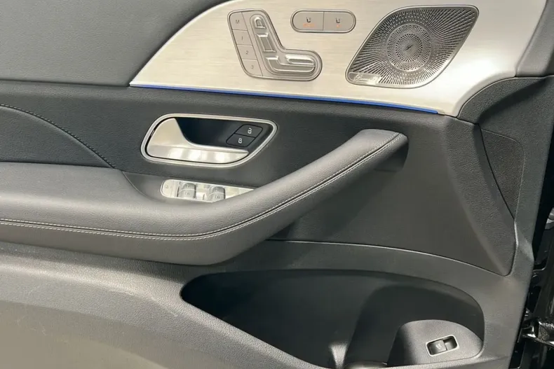 Mercedes-Benz GLE 450 din 2024 cu 17.000 km - oferta MER125562 - foto 14