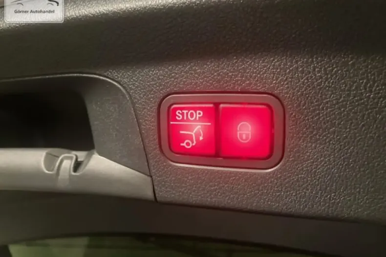 Mercedes-Benz GLE 450 din 2024 cu 1.000 km - oferta MER125563 - foto 28