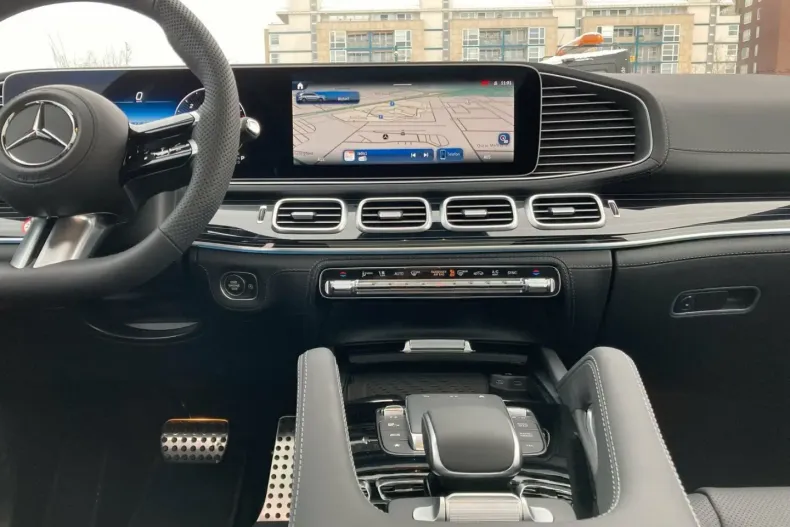 Mercedes-Benz GLS 450 din 2024 cu 10.500 km - oferta MER125564 - foto 12