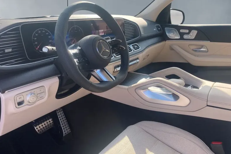 Mercedes-Benz GLS 450 din 2024 cu 15.000 km - oferta MER125566 - foto 9