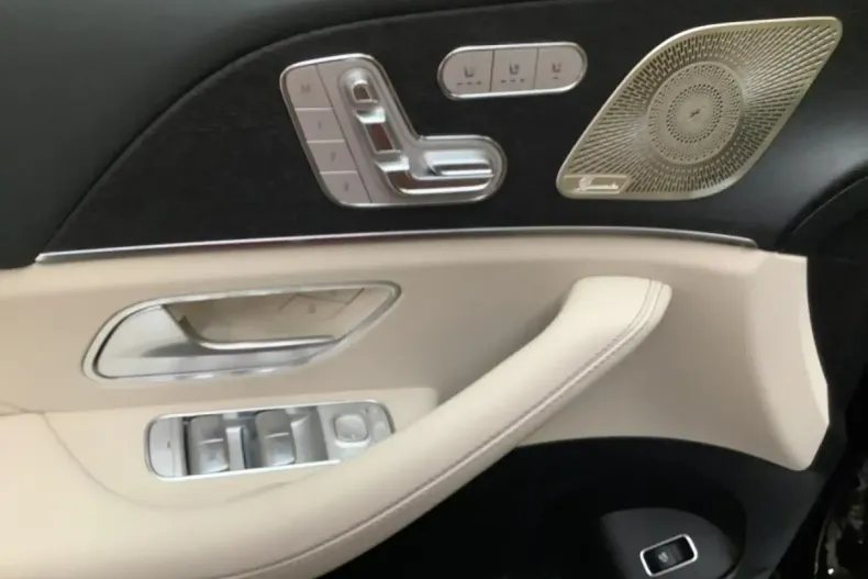 Mercedes-Benz GLS 450 din 2024 cu 15.000 km - oferta MER125566 - foto 14