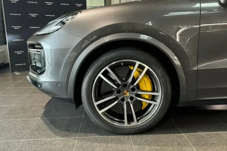 Porsche Cayenne din 2022 cu 43.000 km - oferta POR125574 - foto 5