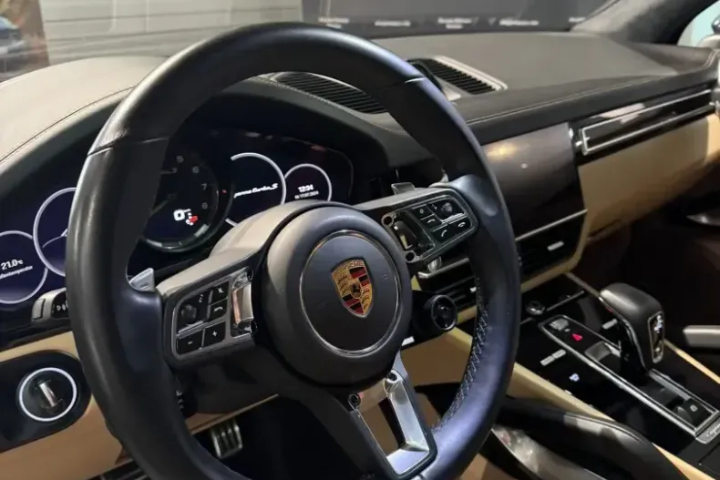 Porsche Cayenne din 2022 cu 43.000 km - oferta POR125574 - foto 6