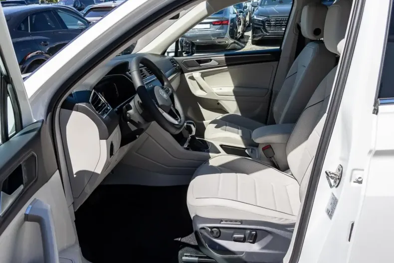 Volkswagen Tiguan Allspace din 2024 cu 15 km - oferta VOL125575 - foto 7