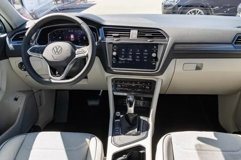 Volkswagen Tiguan Allspace din 2024 cu 15 km - oferta VOL125575 - foto 8