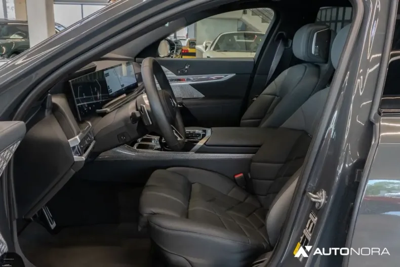 BMW i7 din 2023 cu 29.300 km - oferta BMW125584 - foto 8