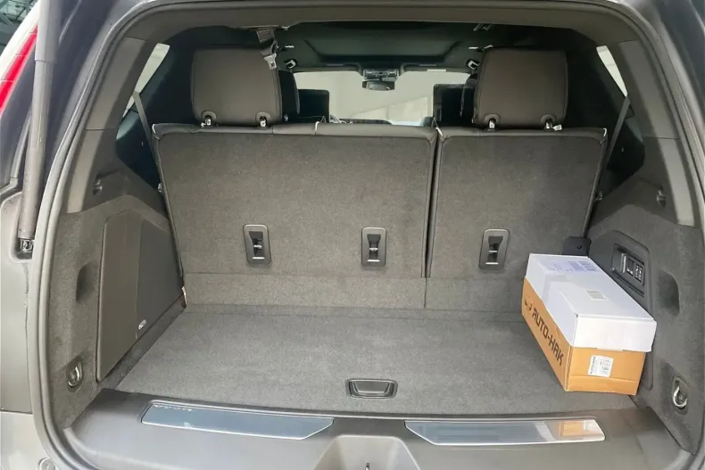 Cadillac Escalade din 2023 cu 33.500 km - oferta CAD125585 - foto 7