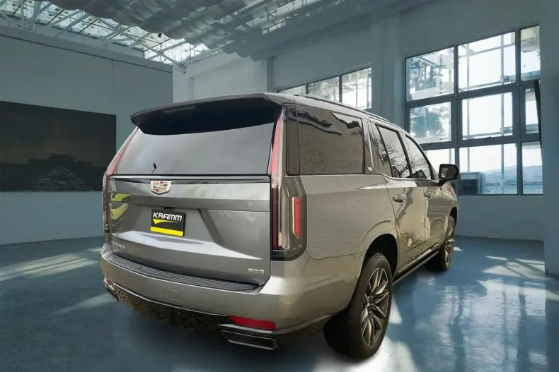 Cadillac Escalade din 2023 cu 33.500 km - oferta CAD125585 - foto 9