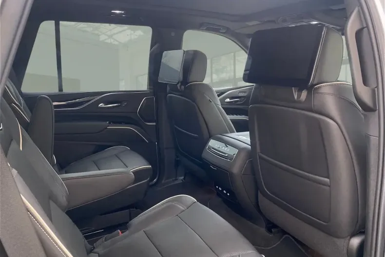 Cadillac Escalade din 2023 cu 33.500 km - oferta CAD125585 - foto 14