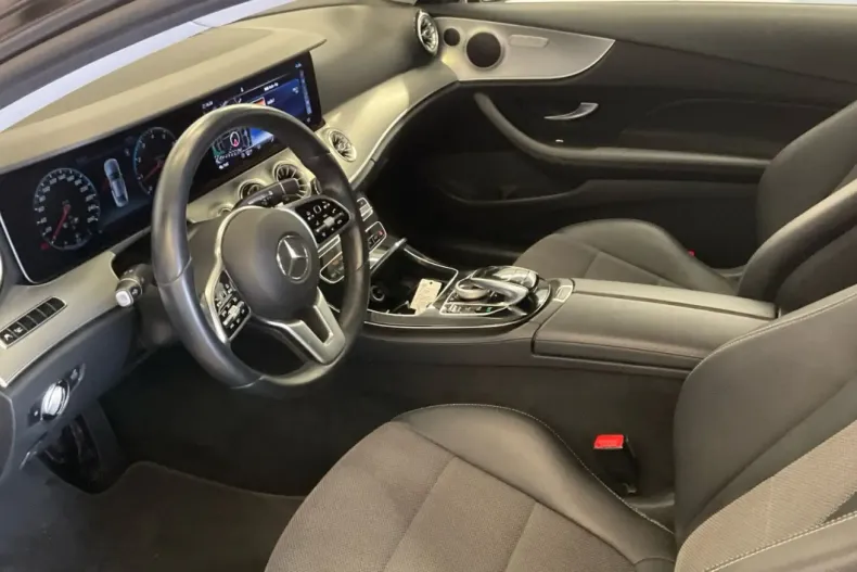 Mercedes-Benz E 200 din 2020 cu 48.434 km - oferta MER125586 - foto 8