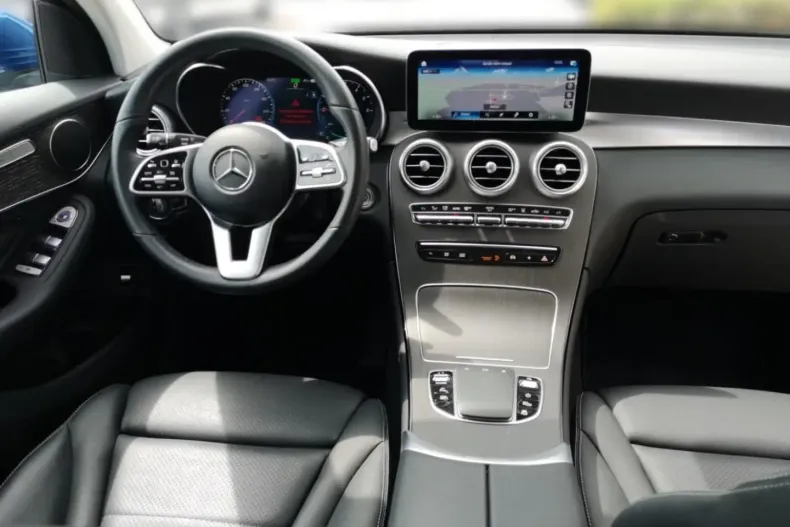 Mercedes-Benz GLC 300 din 2022 cu 30.504 km - oferta MER125588 - foto 9