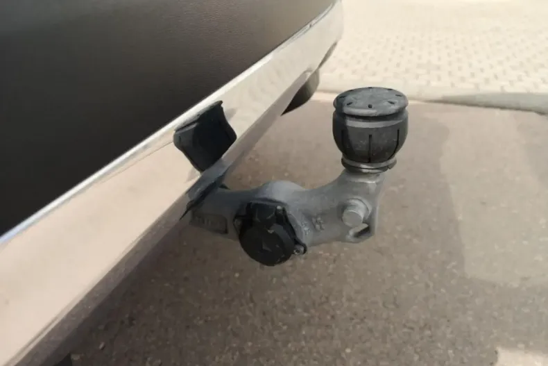 Mercedes-Benz GLC 300 din 2022 cu 30.504 km - oferta MER125588 - foto 17