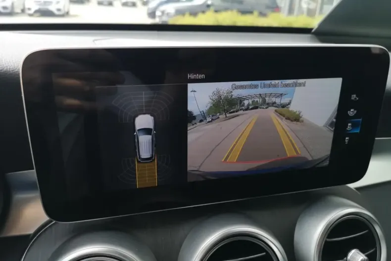 Mercedes-Benz GLC 300 din 2022 cu 30.504 km - oferta MER125588 - foto 20