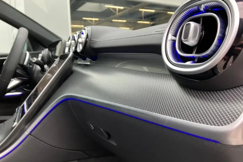 Mercedes-Benz C 400 din 2023 cu 15.259 km - oferta MER125598 - foto 16