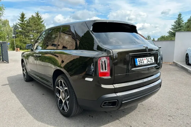 Rolls-Royce Cullinan din 2023 cu 8.900 km - oferta ROL125601 - foto 4