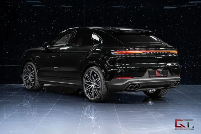 Porsche Cayenne din 2024 cu 900 km - oferta POR125602 - foto 5