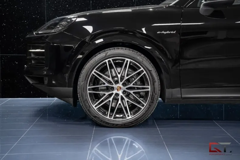 Porsche Cayenne din 2024 cu 900 km - oferta POR125602 - foto 18