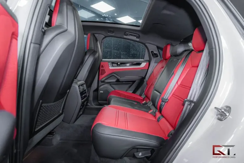 Porsche Cayenne din 2024 cu 0 km - oferta POR125603 - foto 16