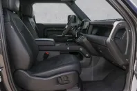 Land Rover Defender din 2022 cu 66.800 km - oferta LAN125606 - foto 7