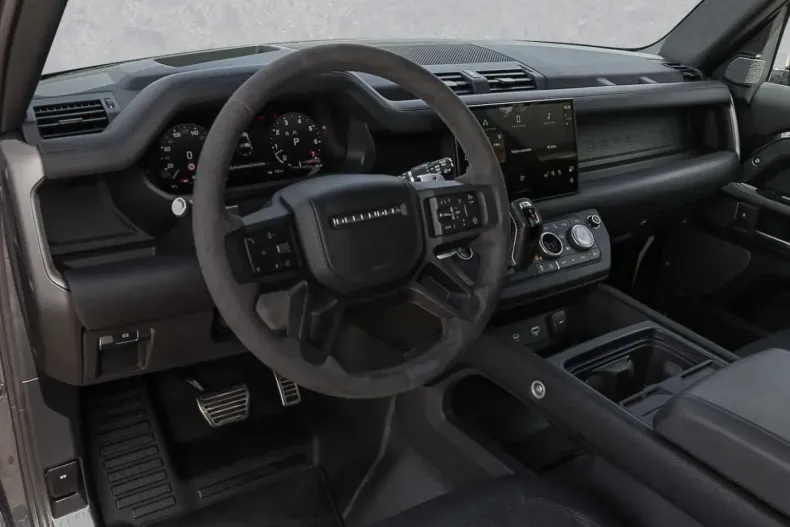 Land Rover Defender din 2022 cu 66.800 km - oferta LAN125606 - foto 8