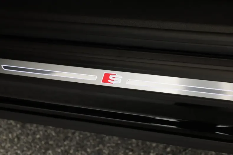 Audi SQ5 din 2023 cu 11.000 km - oferta AUD125609 - foto 18