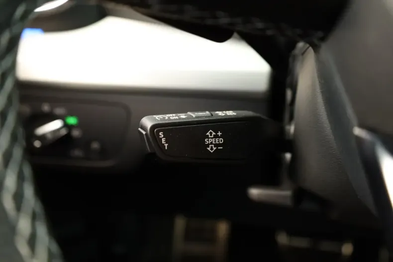 Audi SQ5 din 2023 cu 11.000 km - oferta AUD125609 - foto 26