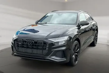 Audi Q8 din 2024 - oferta AUD125616