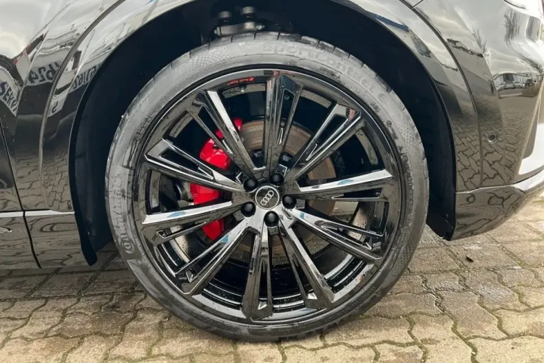 Audi Q8 din 2024 cu 5.000 km - oferta AUD125616 - foto 8