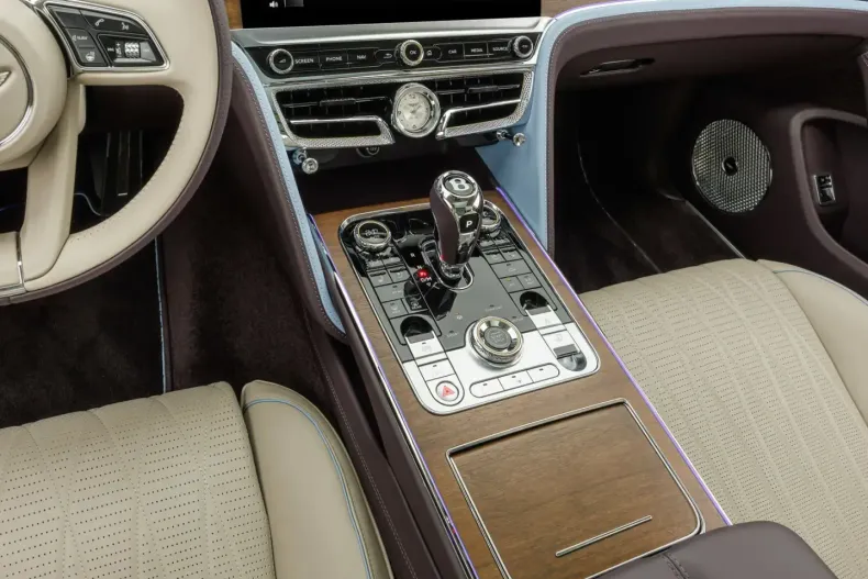 Bentley Flying Spur din 2023 cu 17.800 km - oferta BEN125618 - foto 12