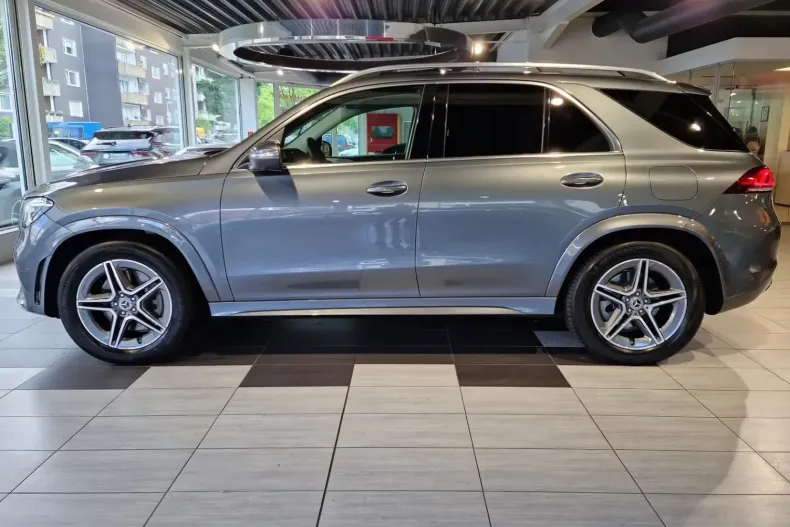 Mercedes-Benz GLE 350 din 2023 cu 18.930 km - oferta MER125620 - foto 3