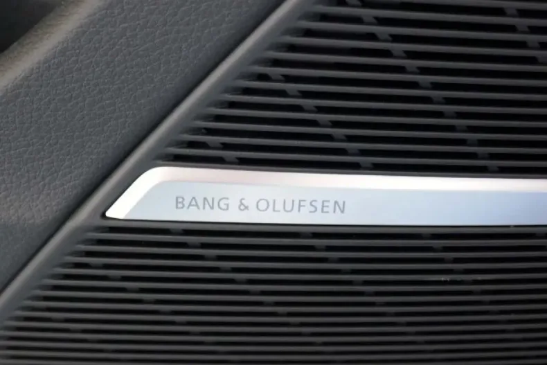 Audi Q8 din 2023 cu 34.196 km - oferta AUD125621 - foto 21