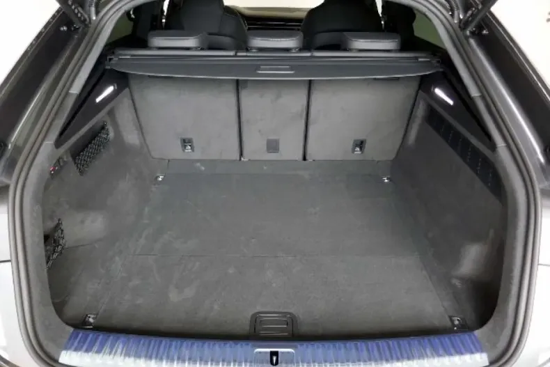 Audi Q8 din 2023 cu 34.196 km - oferta AUD125621 - foto 22