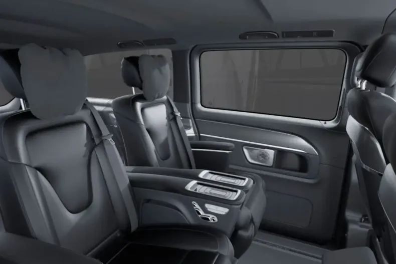 Mercedes-Benz V 300 din 2024 cu 10 km - oferta MER125623 - foto 7