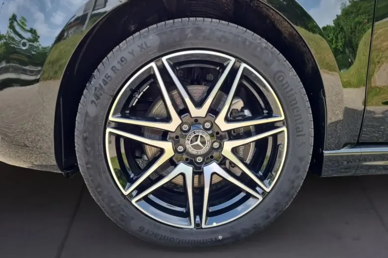 Mercedes-Benz V 300 din 2023 cu 15 km - oferta MER125624 - foto 8