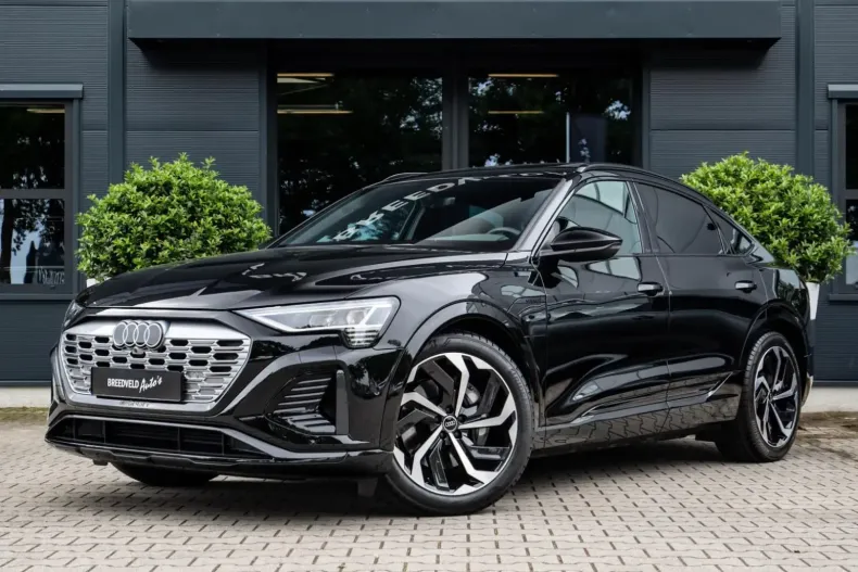 Audi Q8 e-tron din 2023 cu 46.110 km - oferta AUD125628 - foto 1
