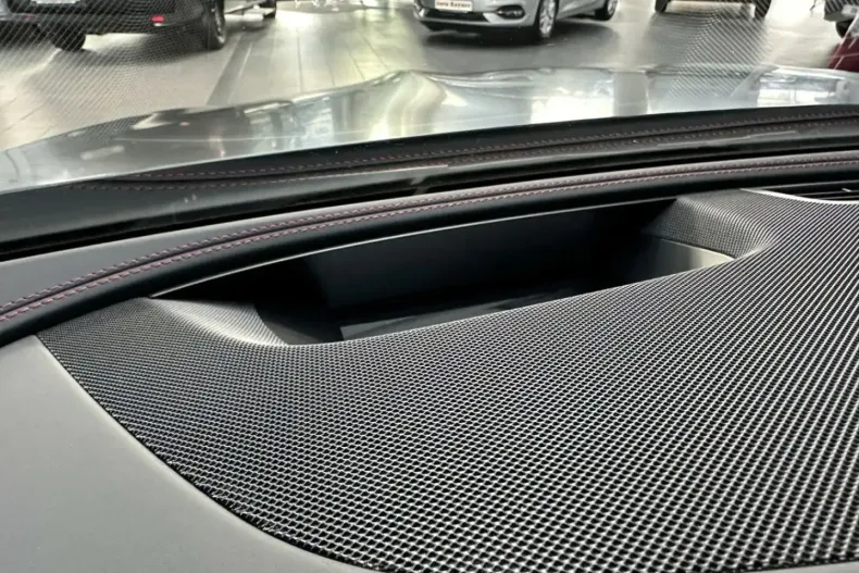 Mercedes-Benz CLS 53 AMG din 2022 cu 7.900 km - oferta MER125630 - foto 25