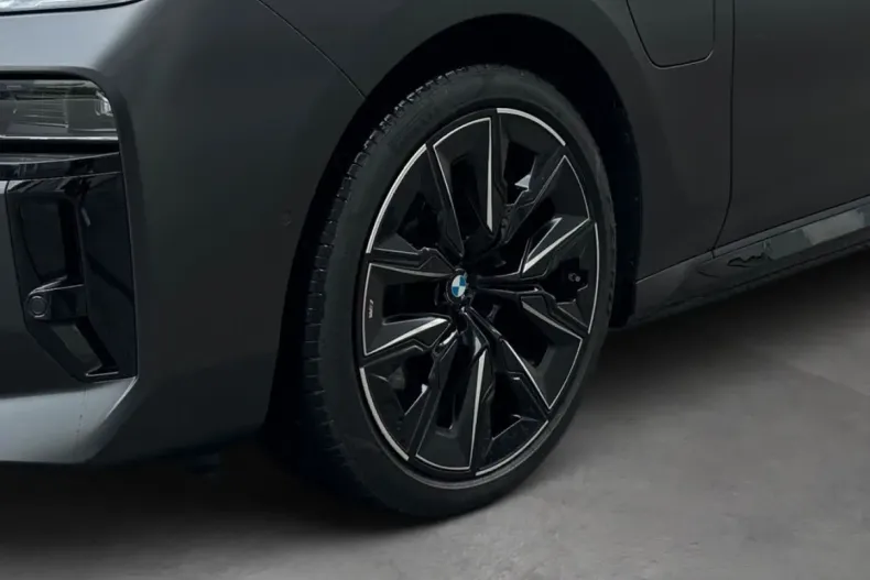 BMW 760 din 2023 cu 19.000 km - oferta BMW125635 - foto 6