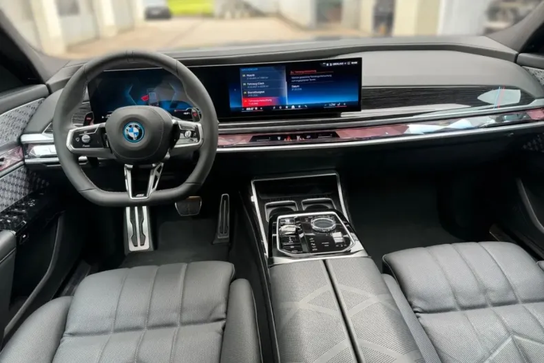 BMW 760 din 2023 cu 19.000 km - oferta BMW125635 - foto 8