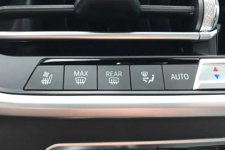 BMW X6 din 2023 cu 9.060 km - oferta BMW125637 - foto 26