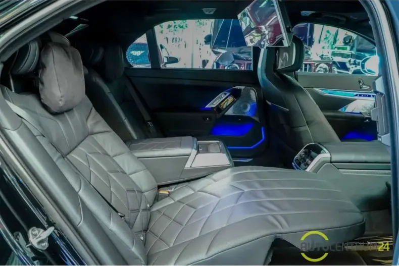 BMW 760 din 2023 cu 5.000 km - oferta BMW125640 - foto 14