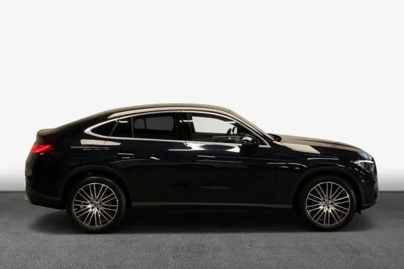 Mercedes-Benz GLC 220 din 2024 cu 3.000 km - oferta MER125641 - foto 4